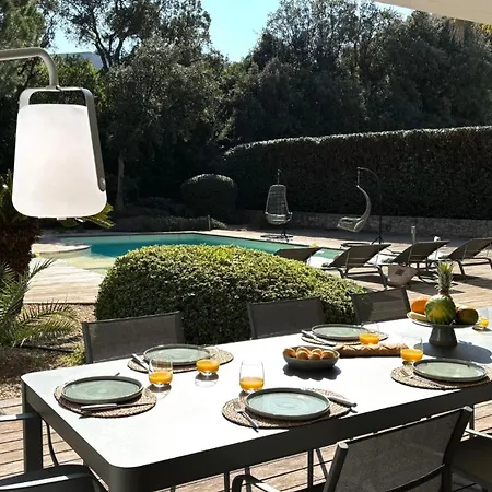 Villa Tres Belle Moderne Piscine Jaccuzi En Option Saint-Raphaël