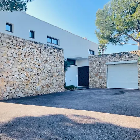 Tres Belle Valescure Raphael -piscine Chauffee Saint-Raphael (Var)