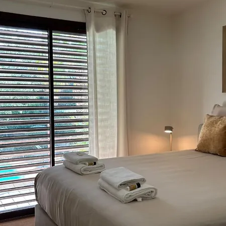 Villa Tres Belle Moderne Piscine Jaccuzi En Option